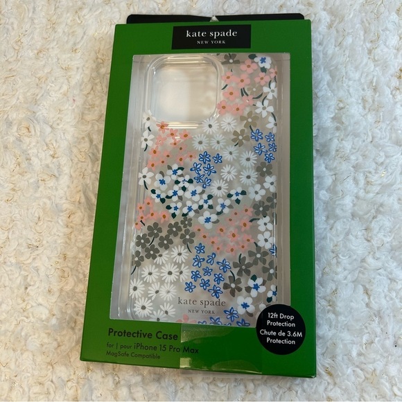 kate spade iphone 15 pro Max Protective Hard Shell Case w MagSafe for Apple phon - Picture 4 of 4